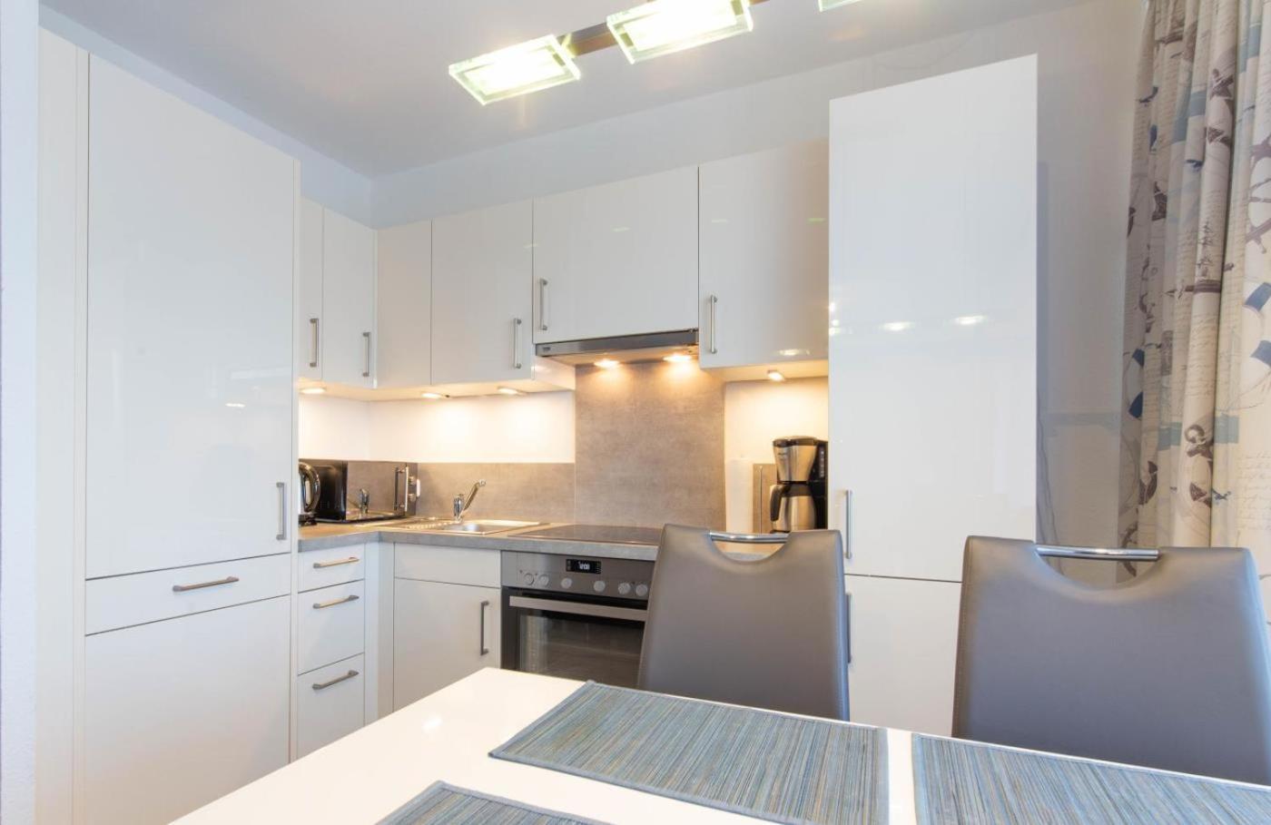 Ferienwohnung Bodo'S Strandkorb Любек Экстерьер фото